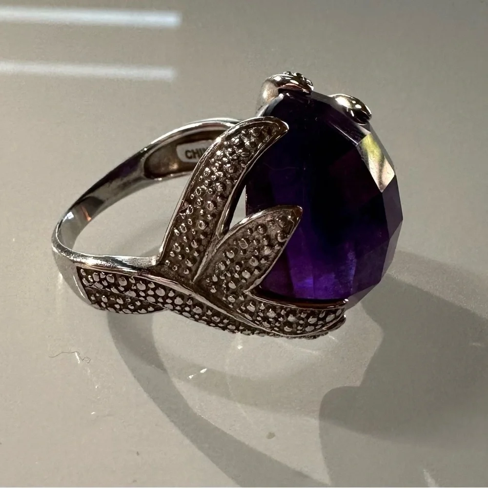 925 Sterling Silver Royal Purple Amethyst Cocktail Ring Size 9 Checkerboard Cut